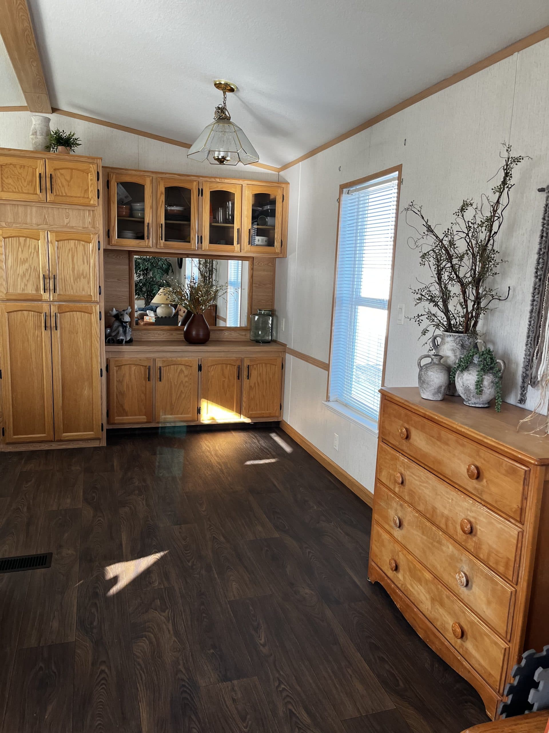 2 br 2 full baths large garage, 5+ acres horses allowed