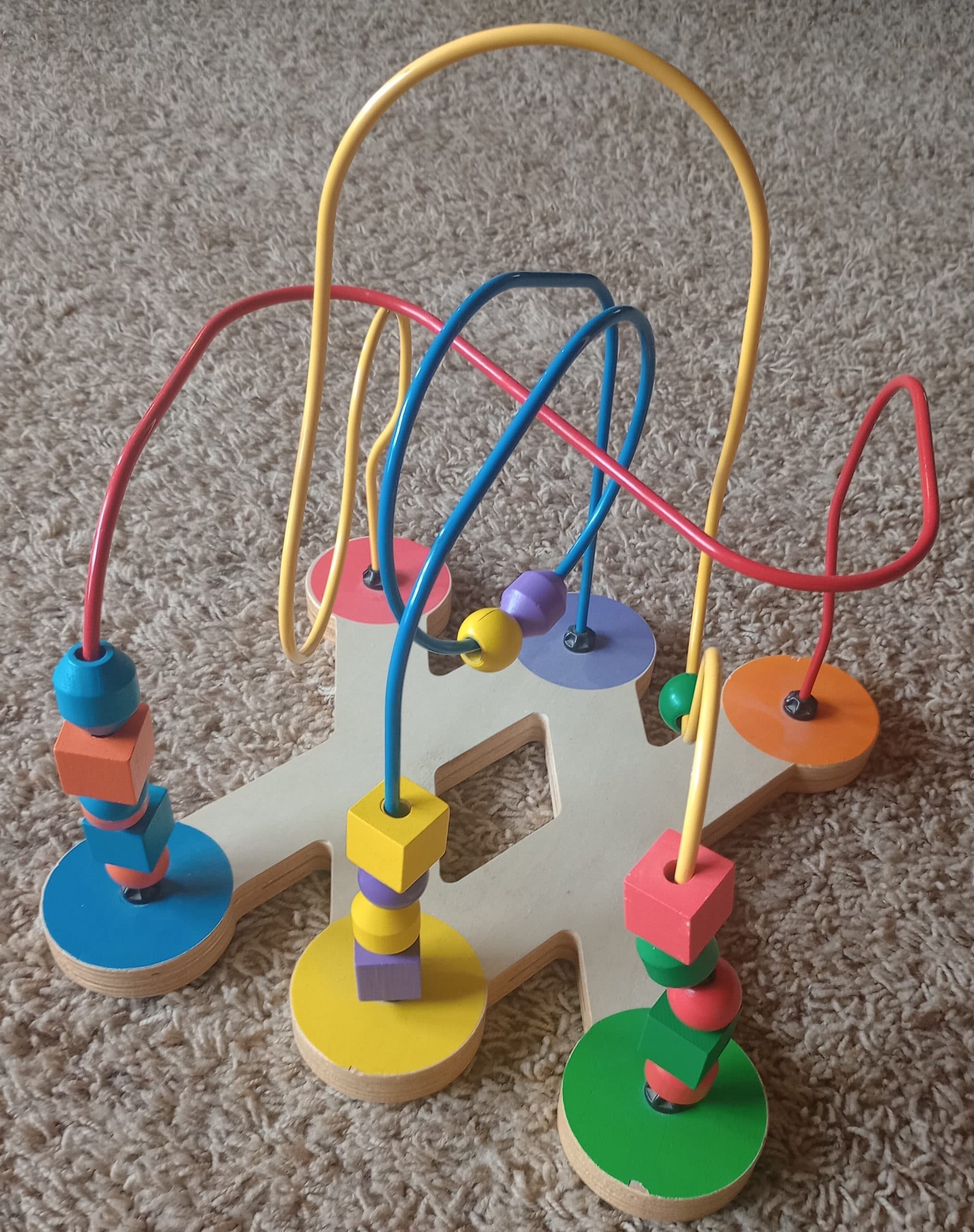 Bead maze