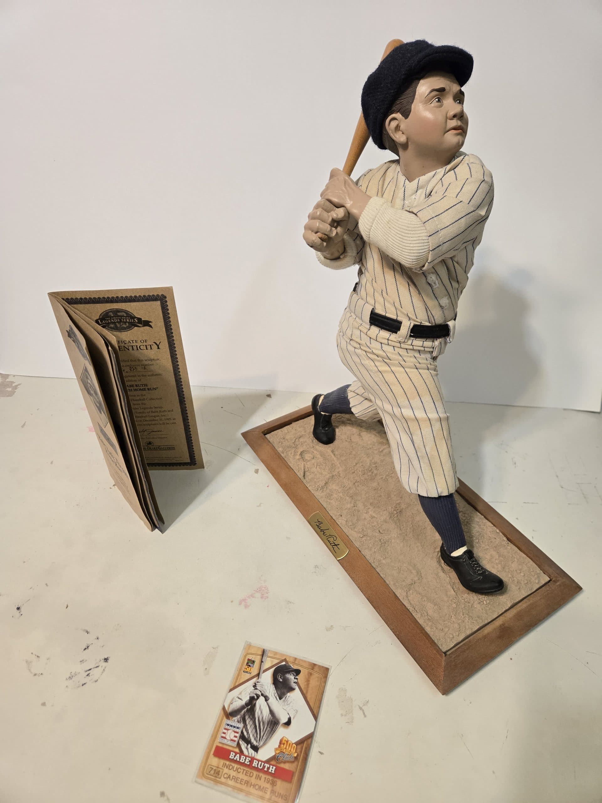 Porcelain Babe Ruth figure with gold card