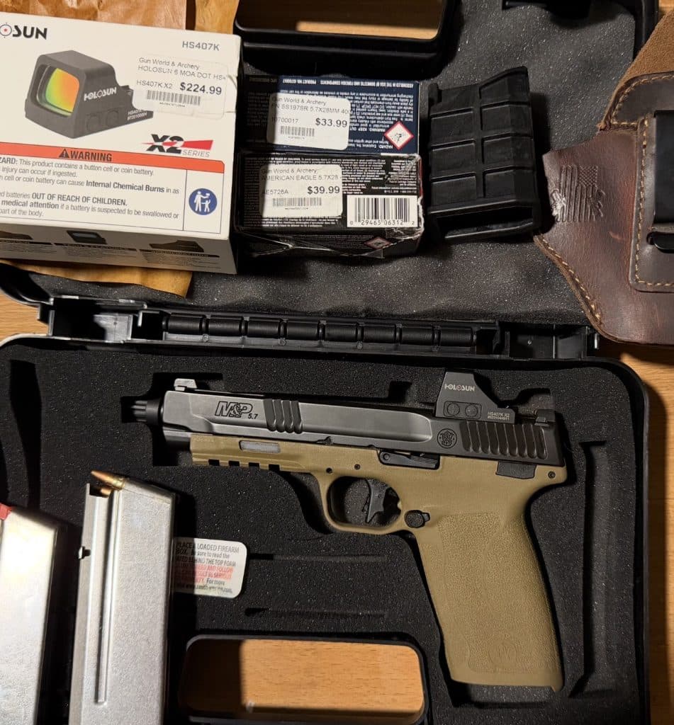 Smith and Wesson 5.7×28