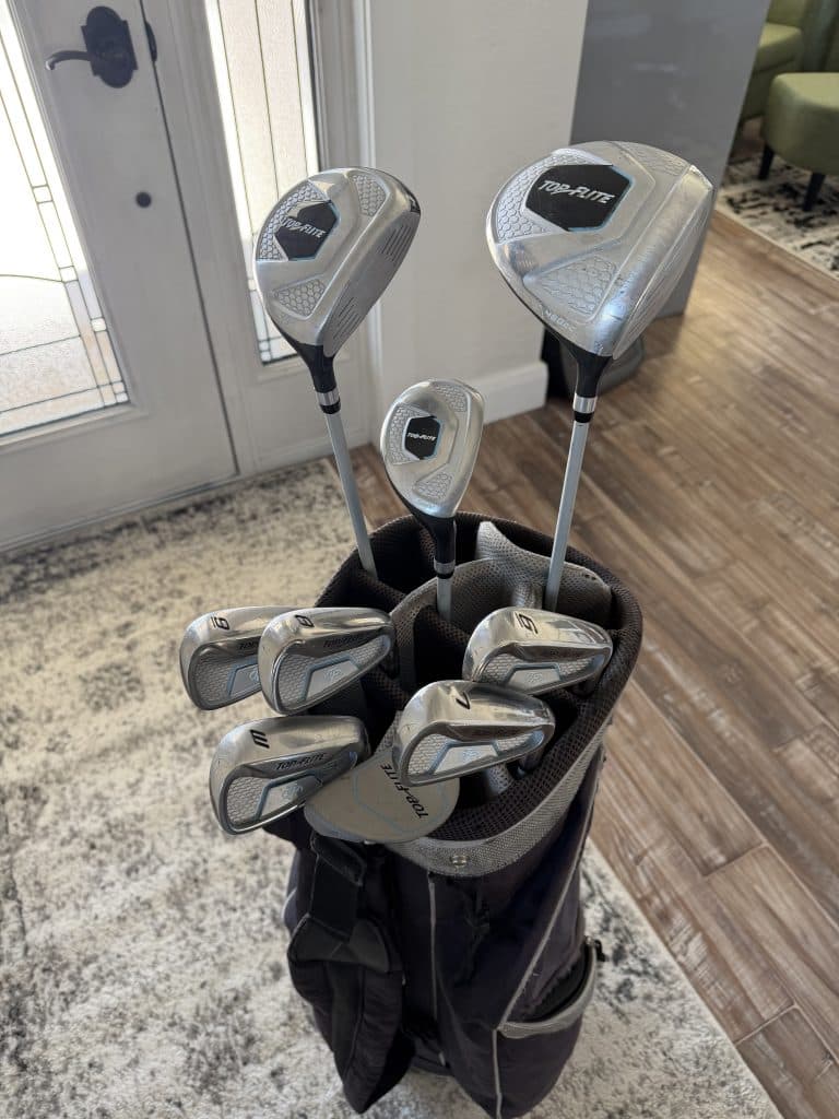 Women’s Top Flight complete golf set.