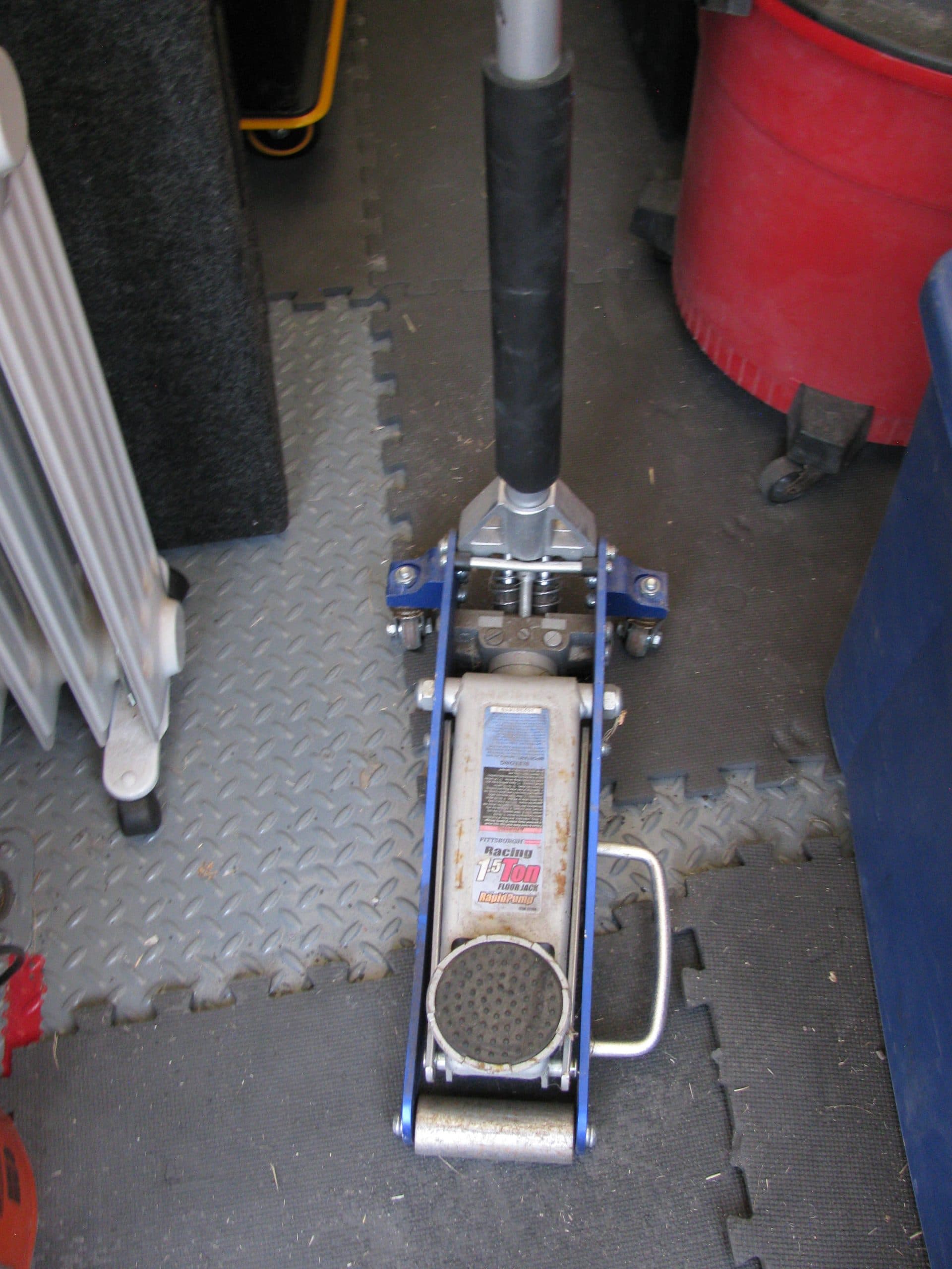Pittsburgh Floor Jack 1.5T with Rapid Pump (Great Condition)