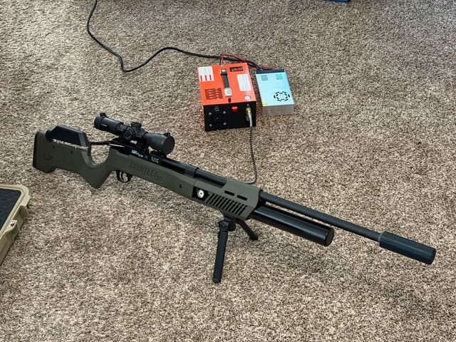 Umarex Gauntlet SL30 .30 Cal PCP Rifle Package – Like New with Scope, Compressor & More
