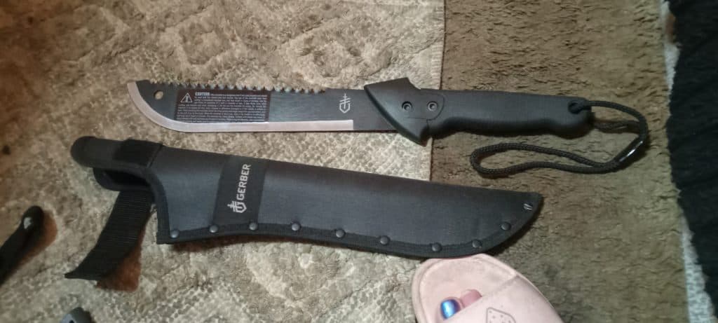 Machete Gerber with Shearh (775) 3897588
